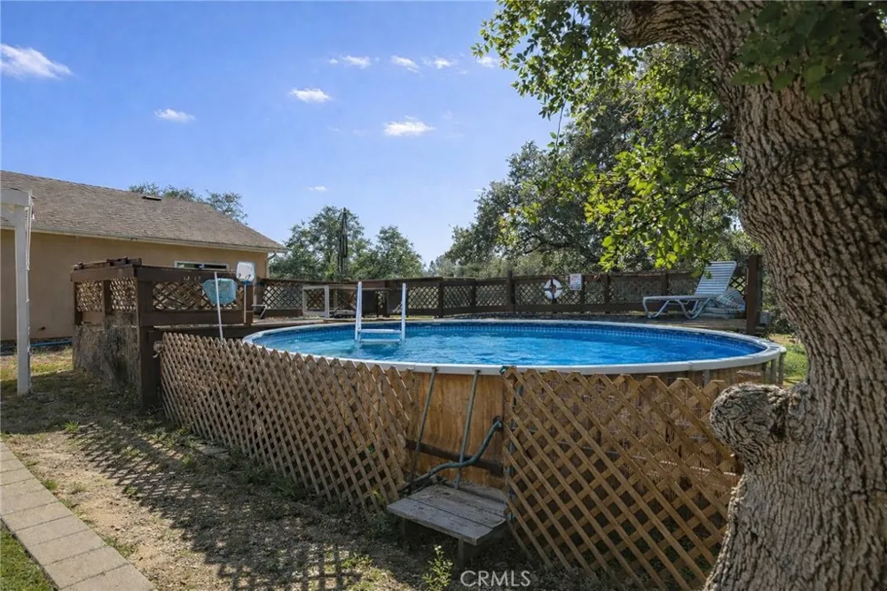 41121 Long Hollow Coarsegold, CA 93614