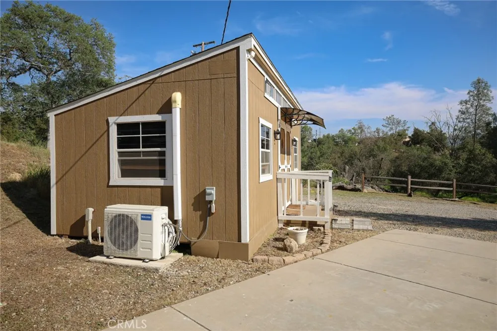 41121 Long Hollow Coarsegold, CA 93614