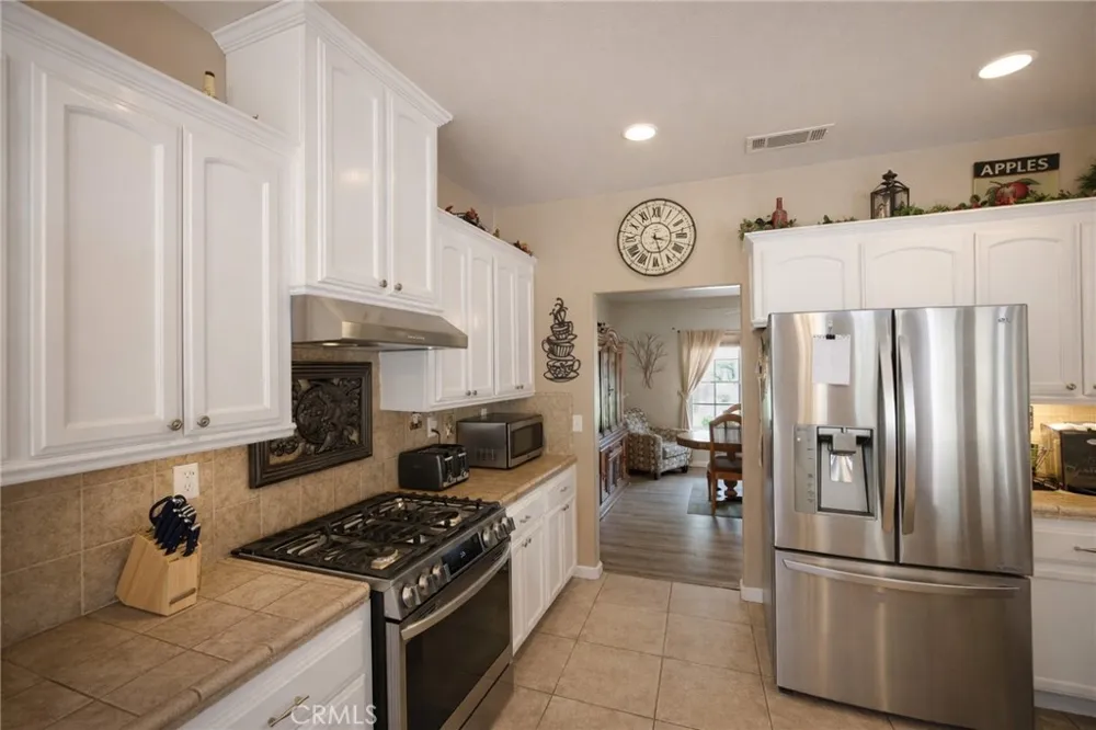 41121 Long Hollow Coarsegold, CA 93614