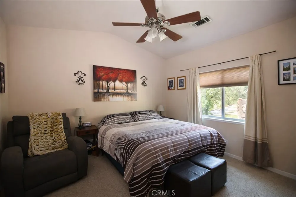 41121 Long Hollow Coarsegold, CA 93614