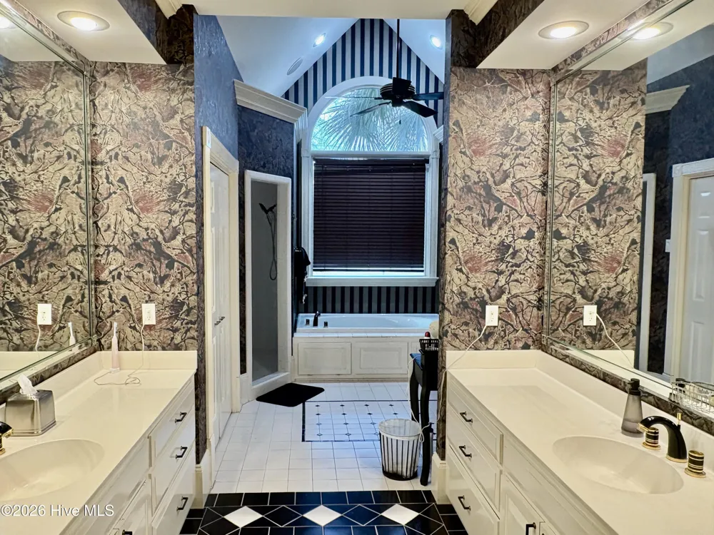 408 Wexford Place Trent Woods, NC 28562