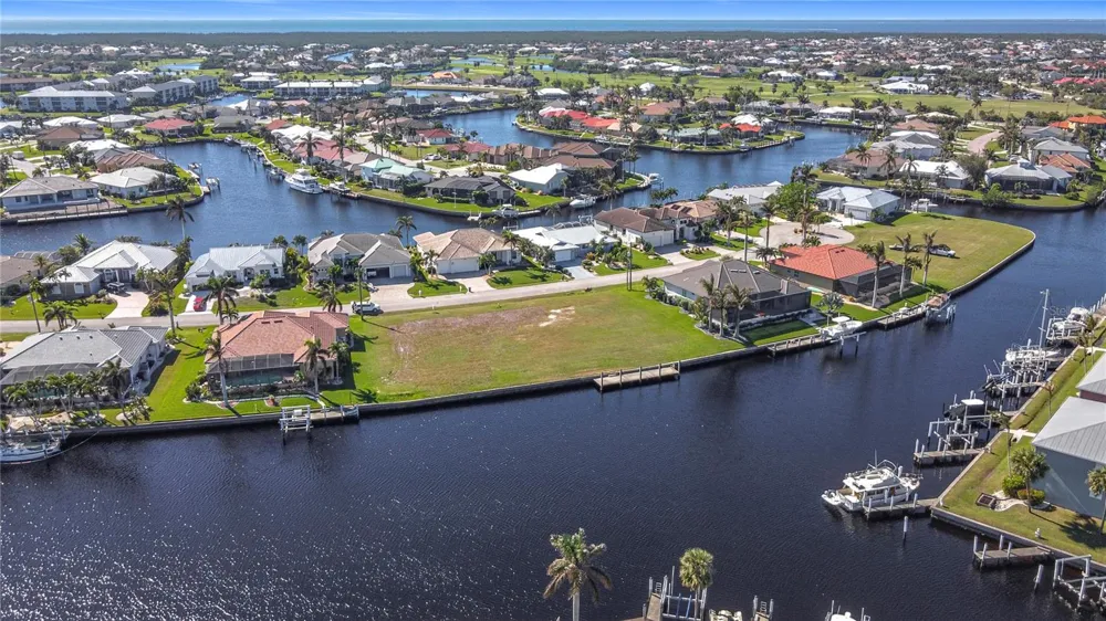 3338 SANDPIPER DRIVE Punta Gorda, FL 33950