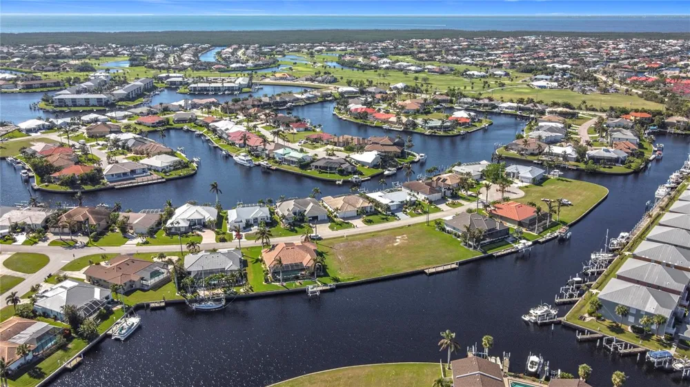 3338 SANDPIPER DRIVE Punta Gorda, FL 33950