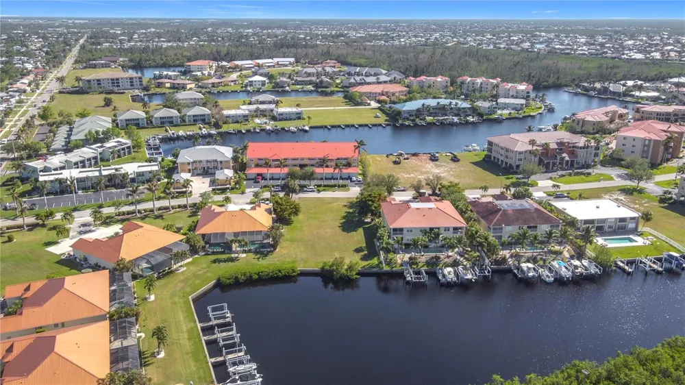 3227 PURPLE MARTIN DRIVE Punta Gorda, FL 33950