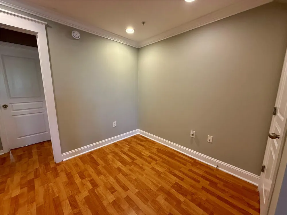 1725 Harvey Mitchell Parkway S #1925 College Station, TX 77840