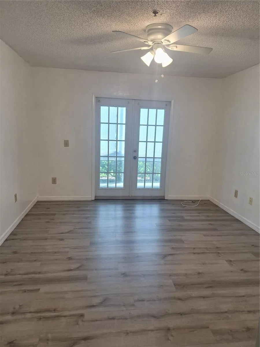 11910 SKYLAKE PLACE #E Temple Terrace, FL 33617