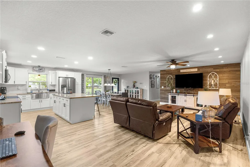 2940 NE 49TH STREET ocala, FL 34479