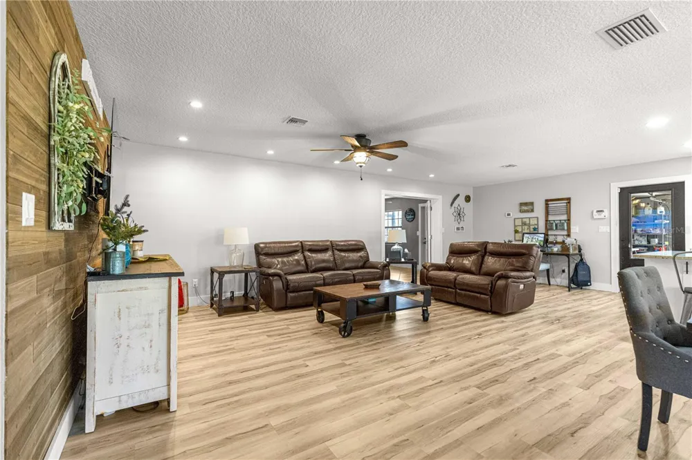 2940 NE 49TH STREET ocala, FL 34479