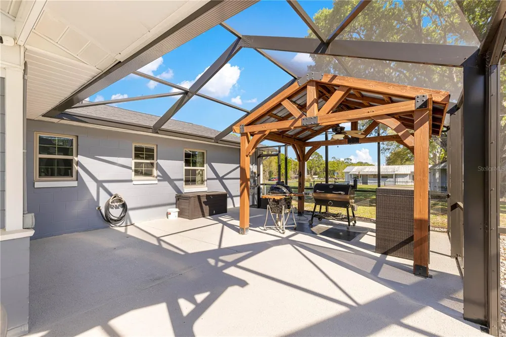 2940 NE 49TH STREET ocala, FL 34479