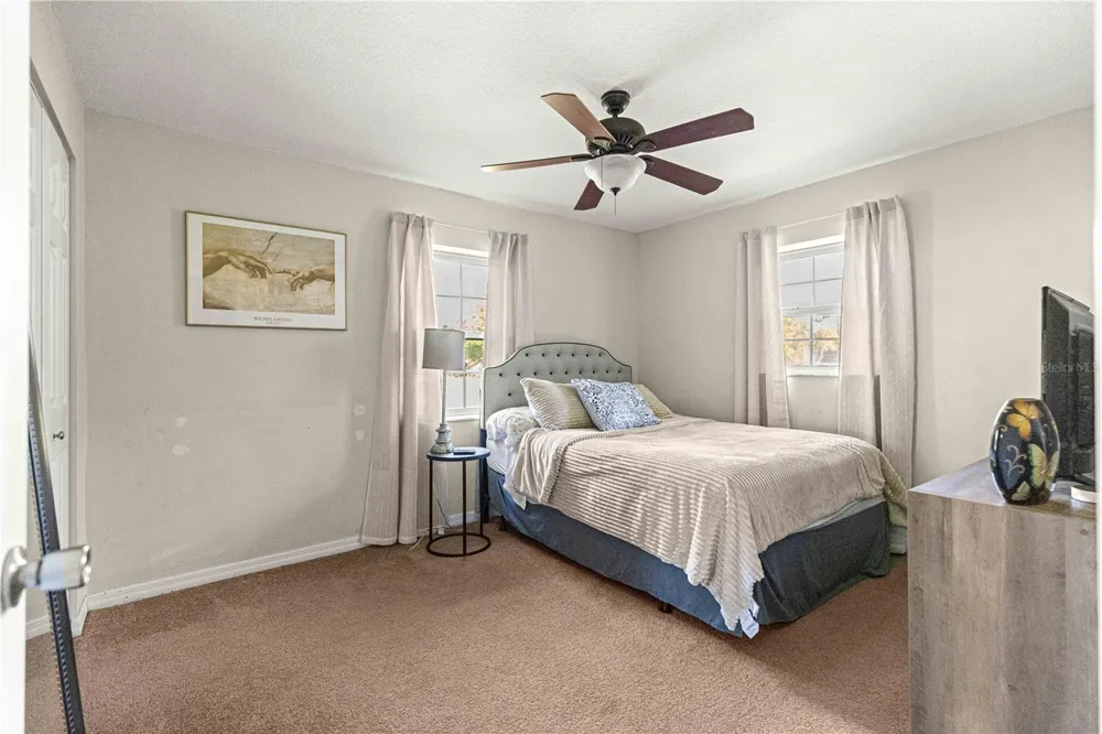 2940 NE 49TH STREET ocala, FL 34479