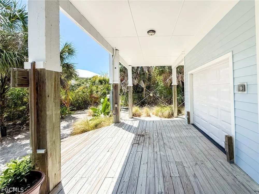 Oyster Shell Drive Upper Captiva, FL 33924