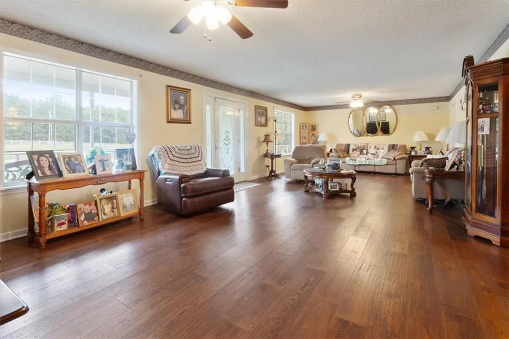 871 Robinson Road Chatsworth, GA 30705