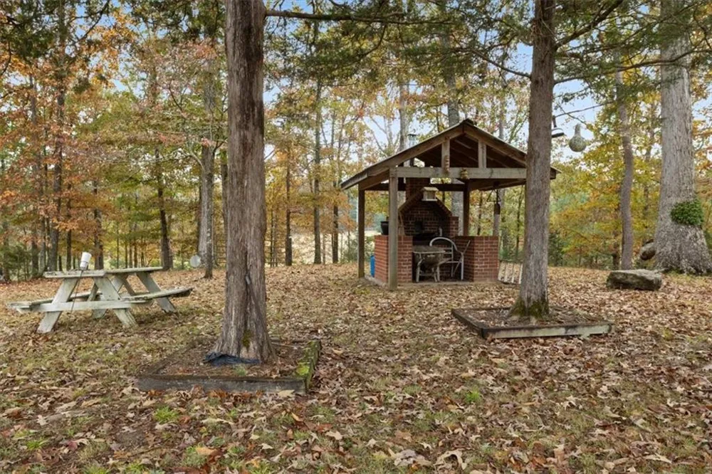 871 Robinson Road Chatsworth, GA 30705