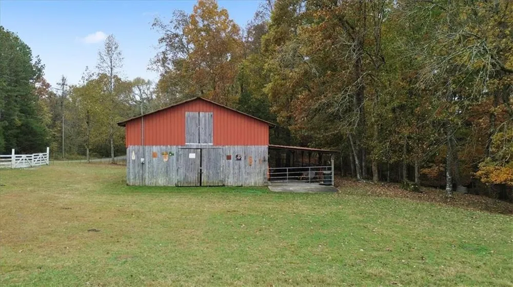871 Robinson Road Chatsworth, GA 30705