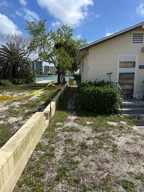 12620 LAGOON LANE Treasure Island, FL 33706