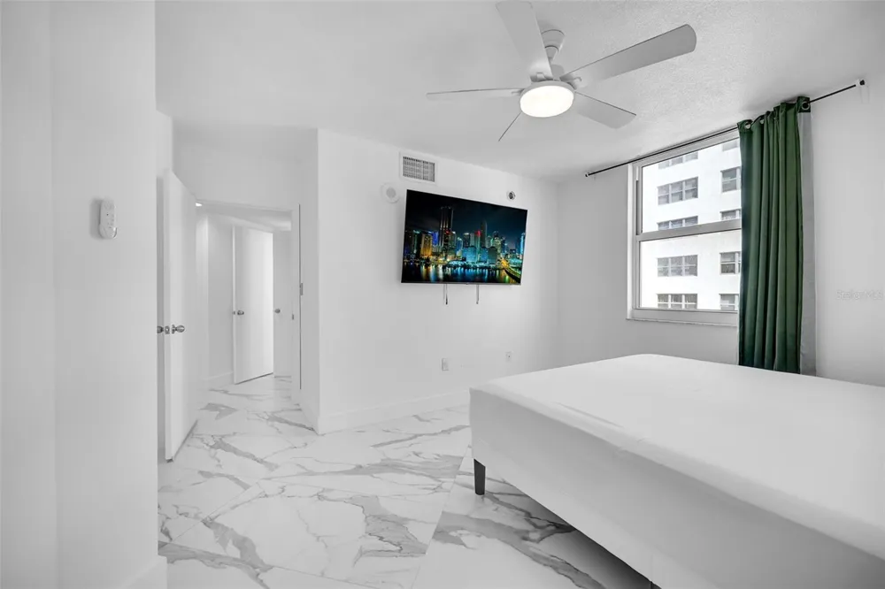 9201 COLLINS AVENUE #821 Surfside, FL 33154