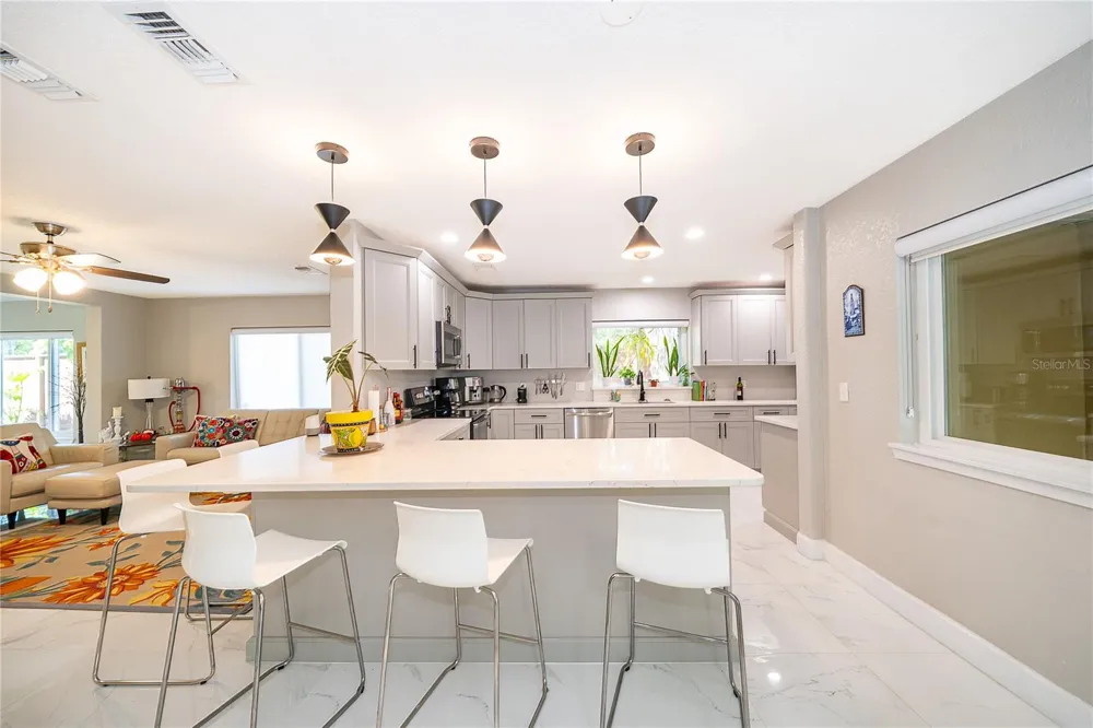 502 OAK LANE Maitland, FL 32751