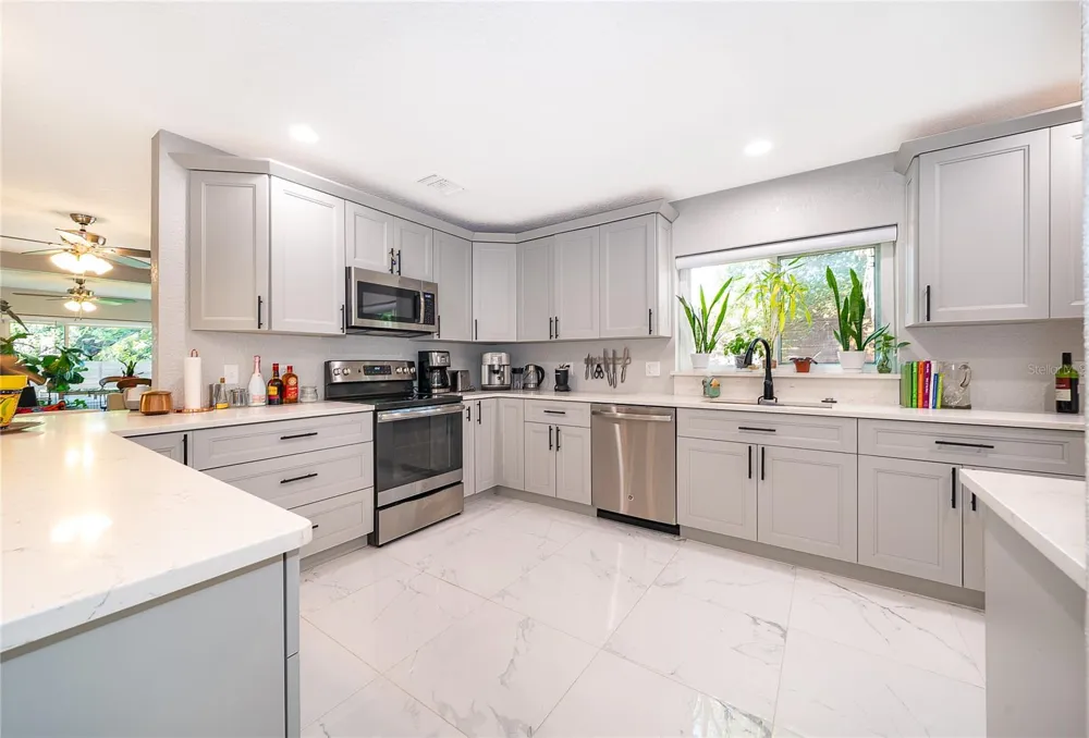 502 OAK LANE Maitland, FL 32751