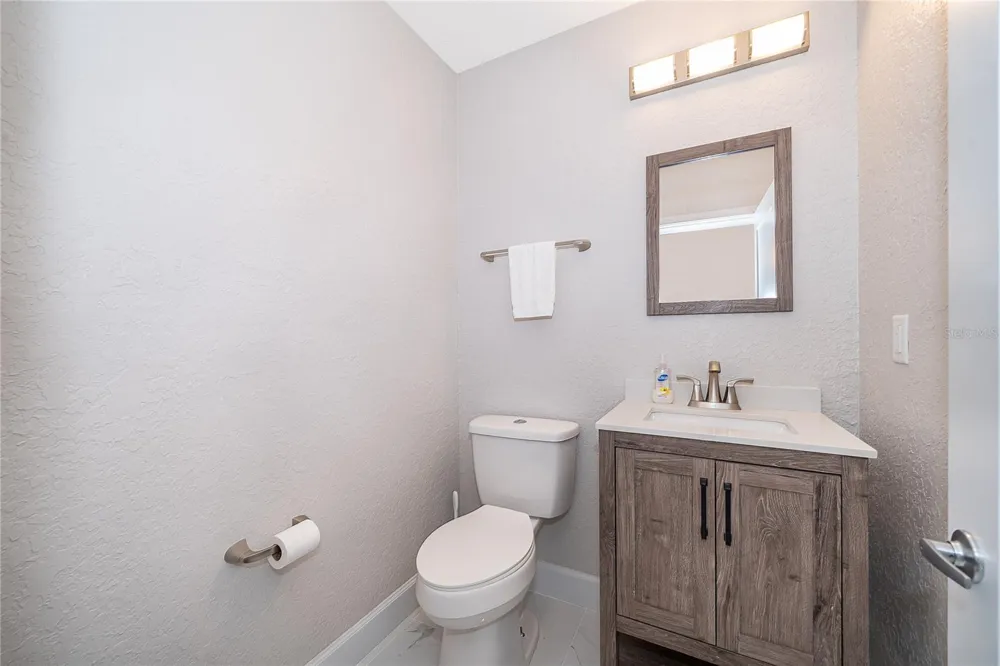 502 OAK LANE Maitland, FL 32751