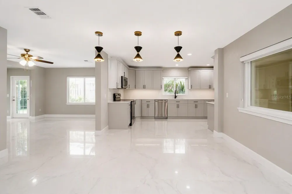 502 OAK LANE Maitland, FL 32751