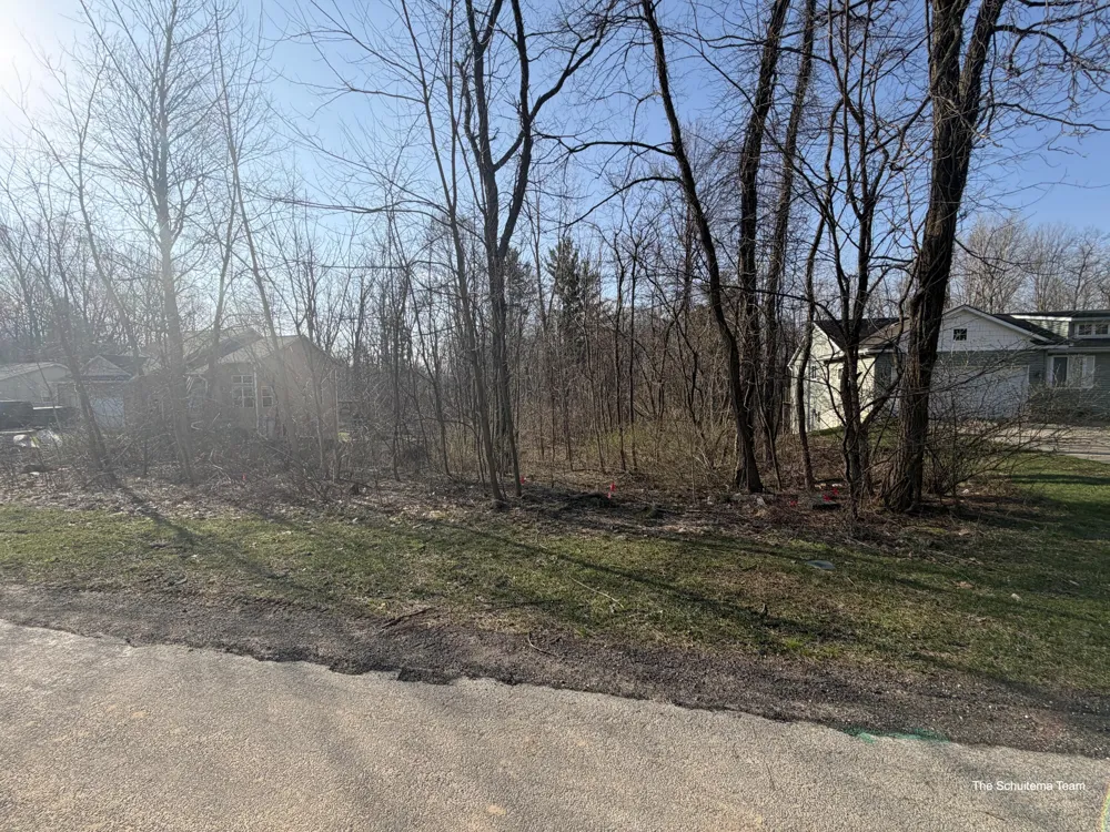 143 Summit Drive Allegan, MI 49010