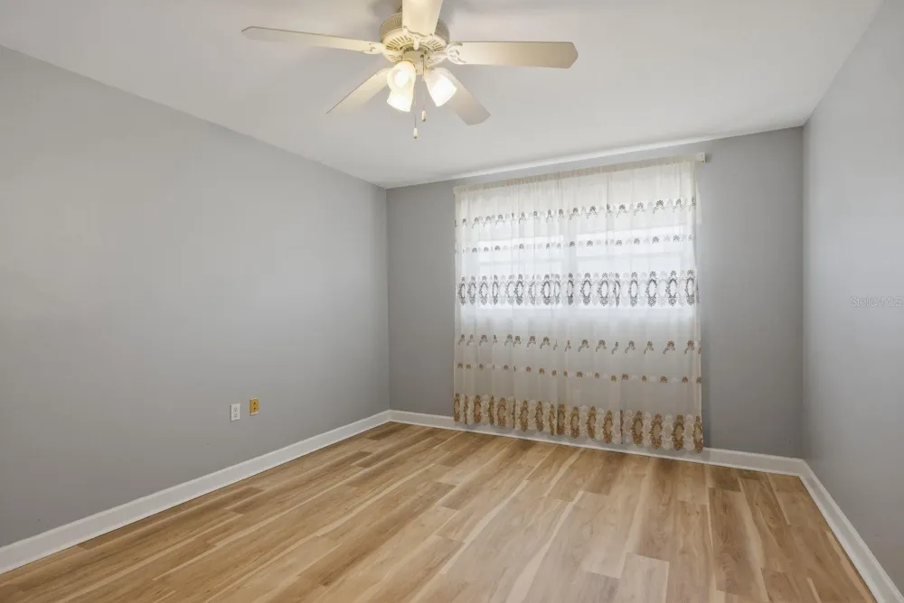 2011 58TH AVENUE #5 St Petersburg, FL 33714