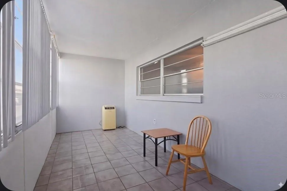 2011 58TH AVENUE #5 St Petersburg, FL 33714