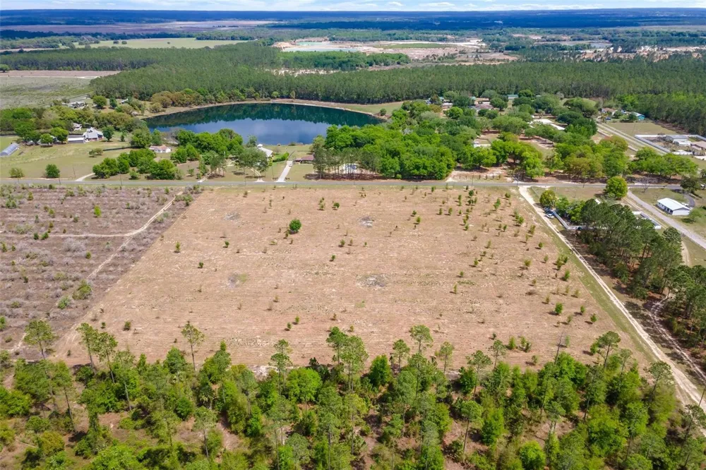 SE 170TH AVENUE Weirsdale, FL 32195