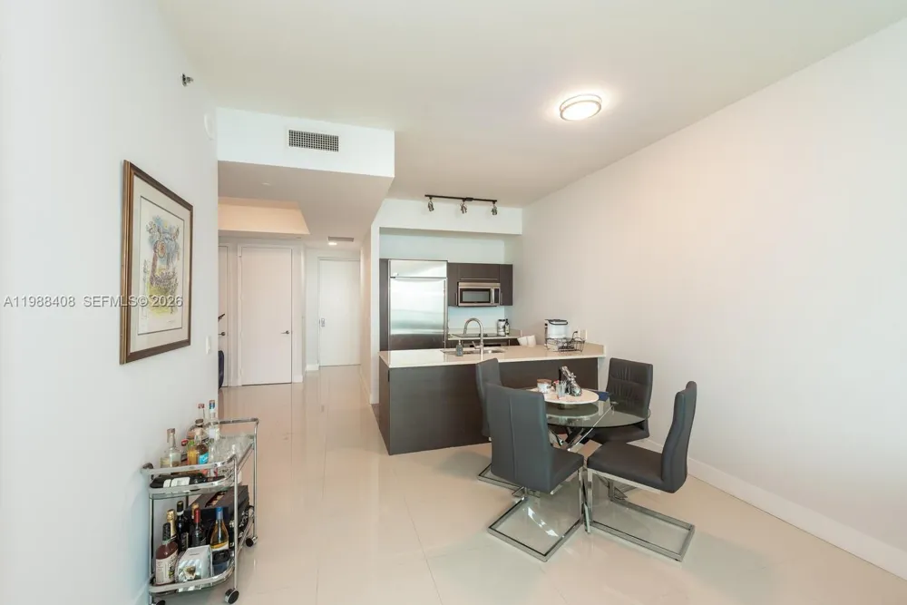 55 SE 6th St #4200 Miami, FL 33131