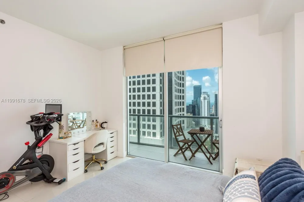55 SE 6th St #4308 Miami, FL 33131