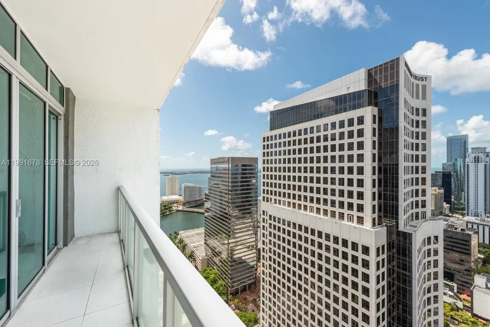 55 SE 6th St #4308 Miami, FL 33131