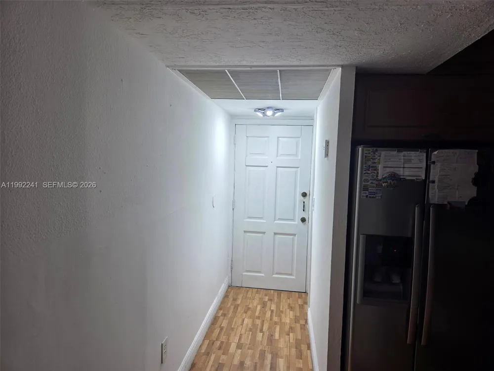 6580 W Flagler St #101 Miami, FL 33144