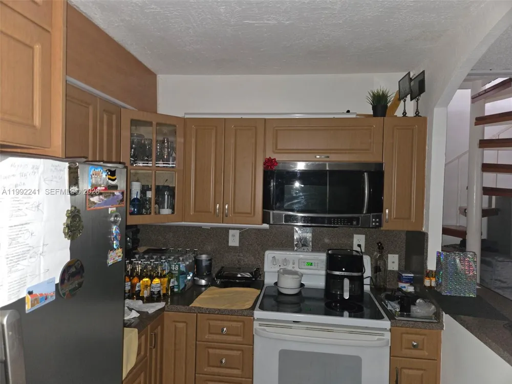 6580 W Flagler St #101 Miami, FL 33144