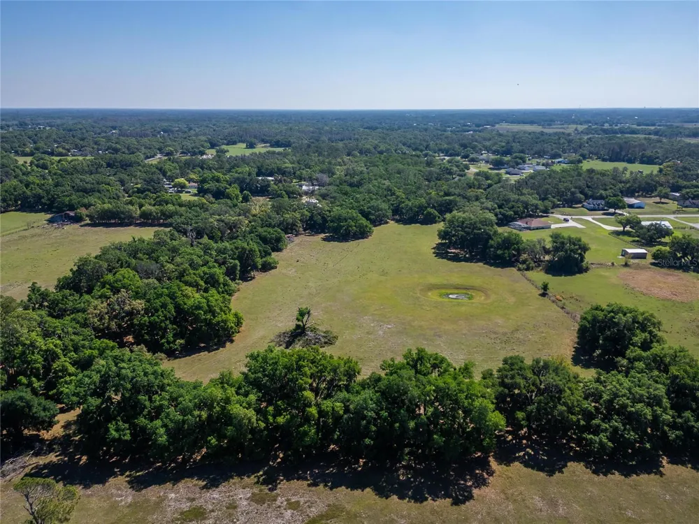 CARLTON ROAD Plant City, FL 33565