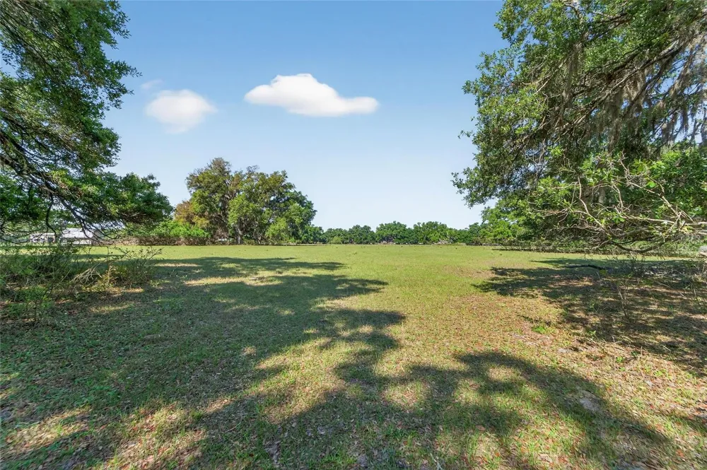CARLTON ROAD Plant City, FL 33565