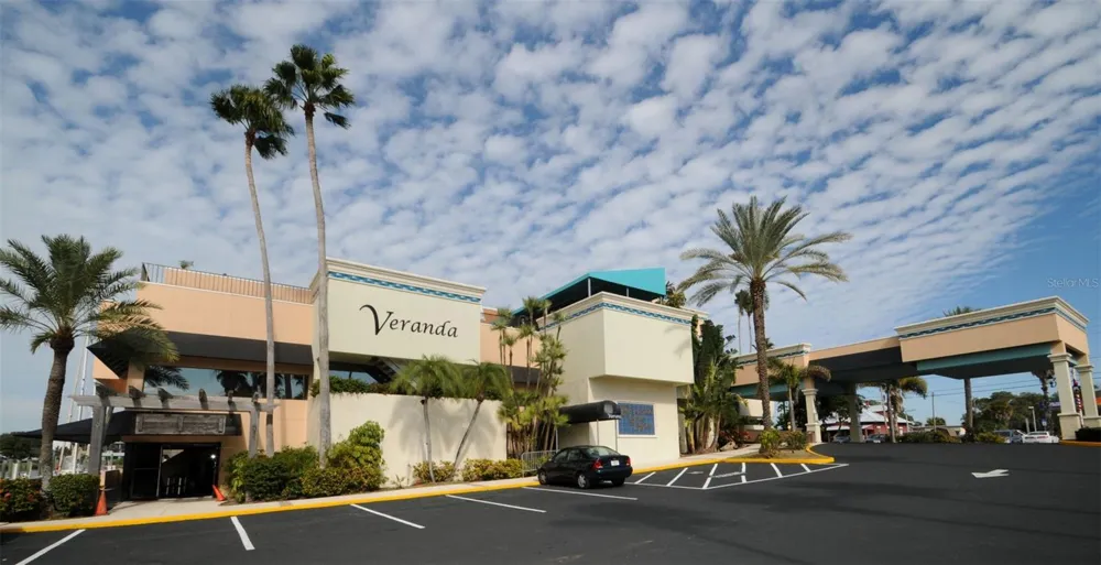 GROSSE AVENUE Tarpon Springs, FL 34689