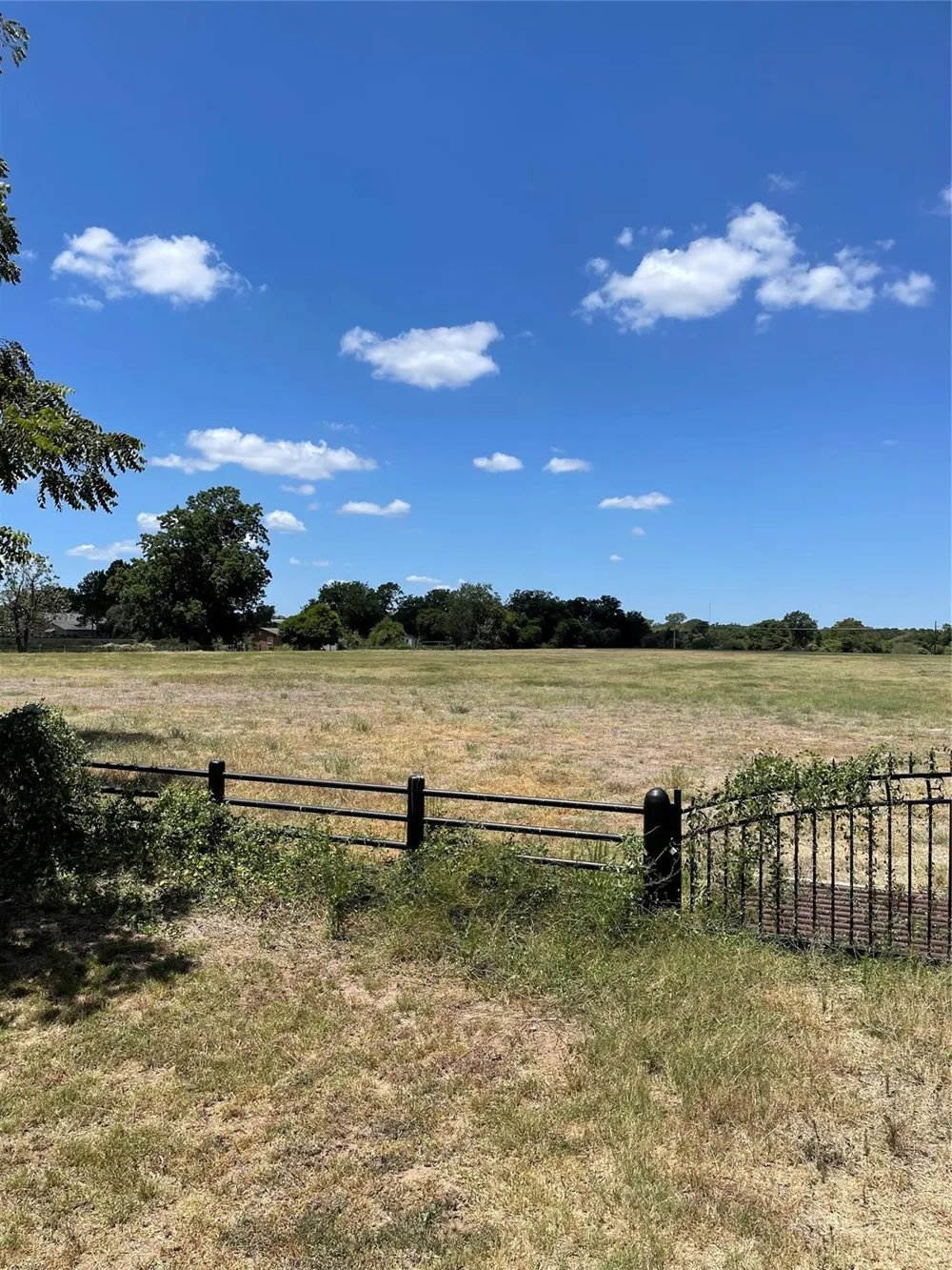 Preston/Robson Columbus, TX 78934