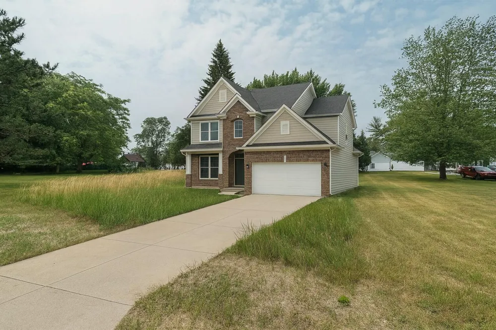 Bostwick Street Alma, MI 48801