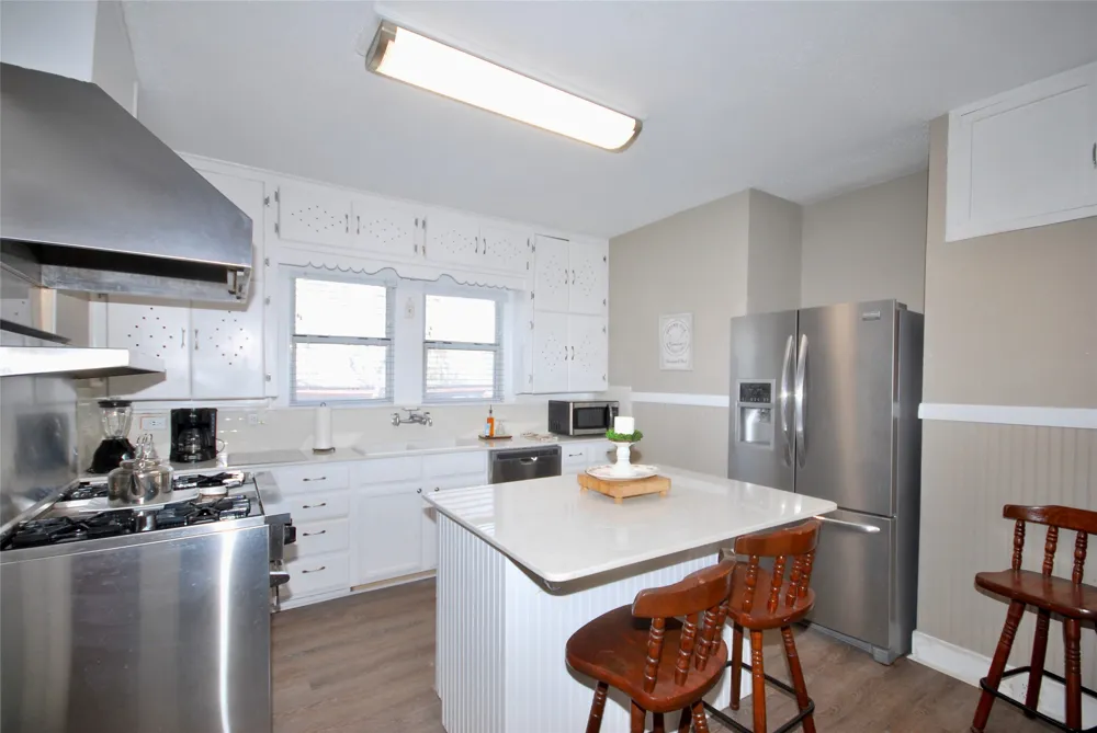 125 W Wallace Street Gonzales, TX 78629