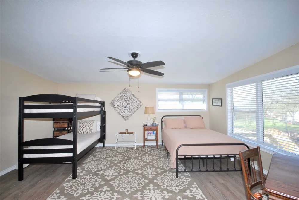 125 W Wallace Street Gonzales, TX 78629