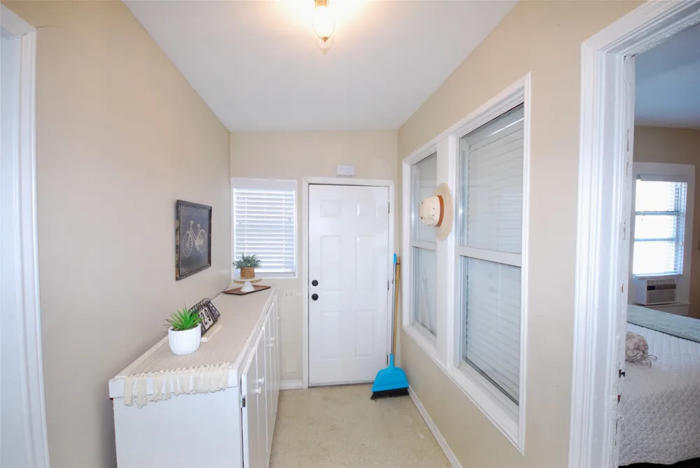 125 W Wallace Street Gonzales, TX 78629