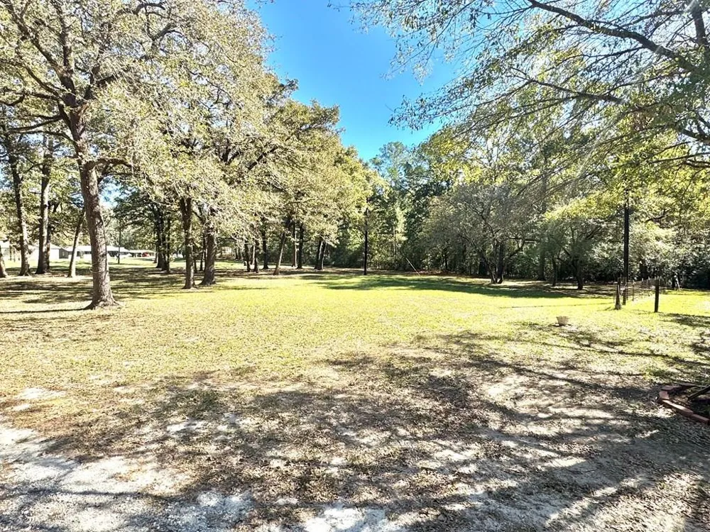 690 Jim Fenley Loop Lufkin, TX 75901