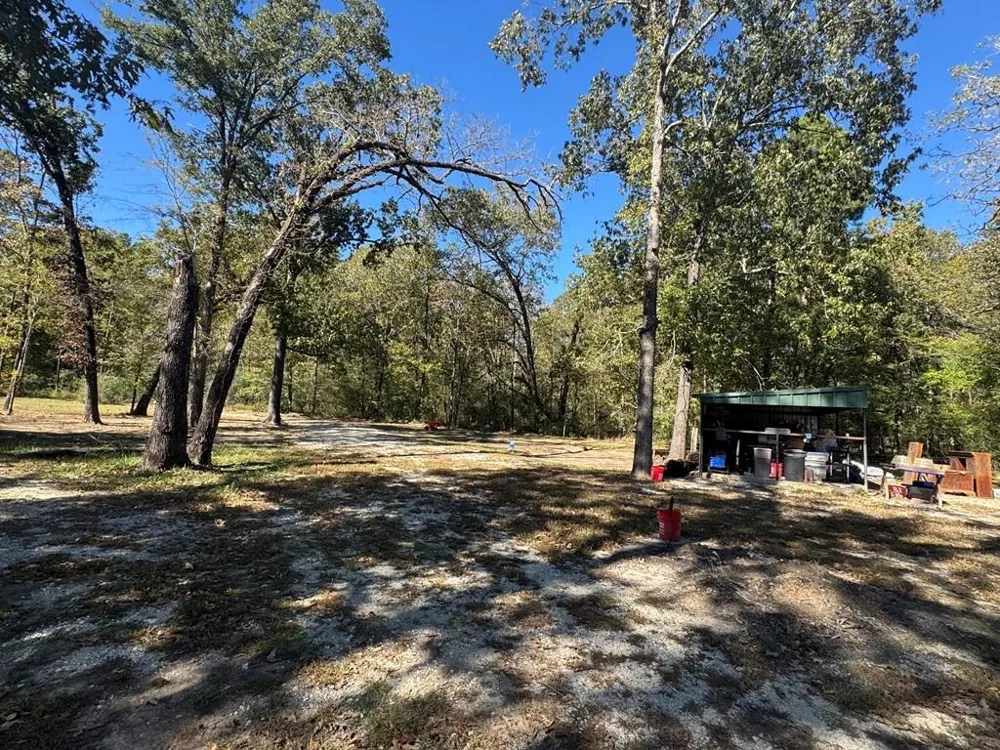 690 Jim Fenley Loop Lufkin, TX 75901