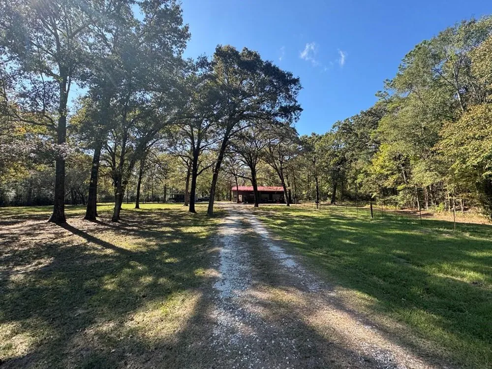 690 Jim Fenley Loop Lufkin, TX 75901