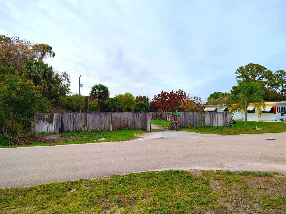 6430 86TH LANE Vero Beach, FL 32967