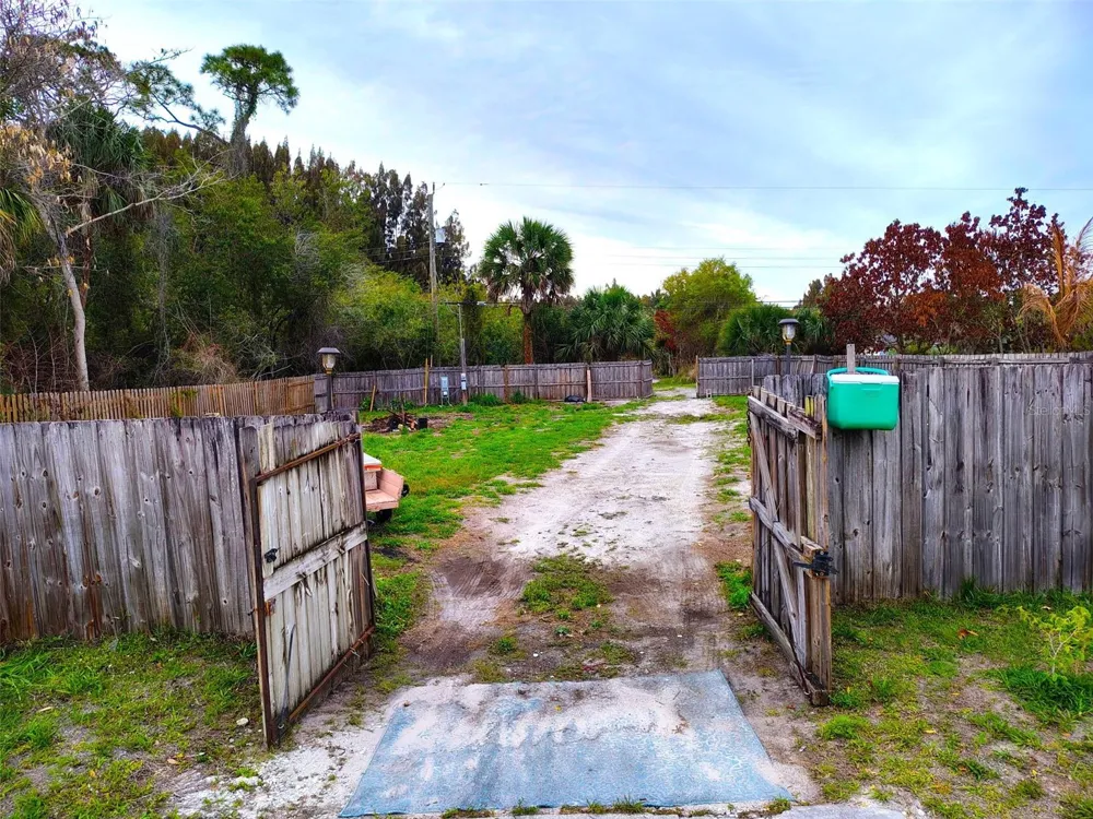 6430 86TH LANE Vero Beach, FL 32967