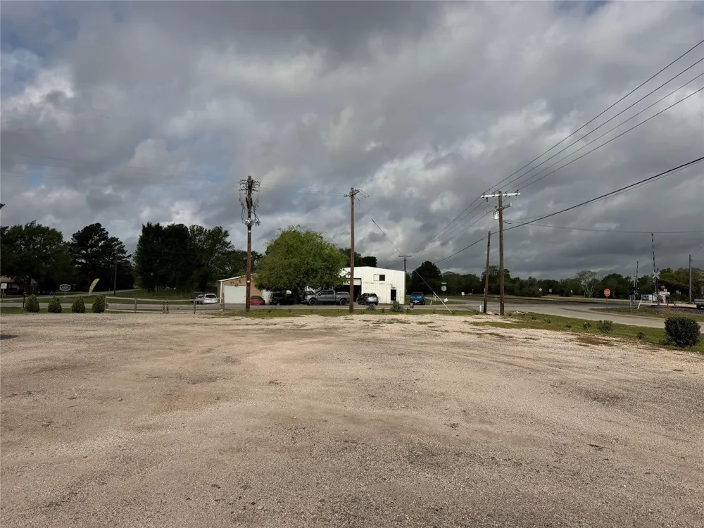 44575 Old Houston Hwy Road Prairie View, TX 77446