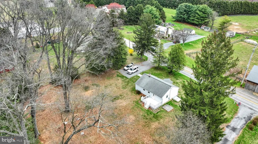 19638 GRAYSTONE ROAD White Hall, MD 21161