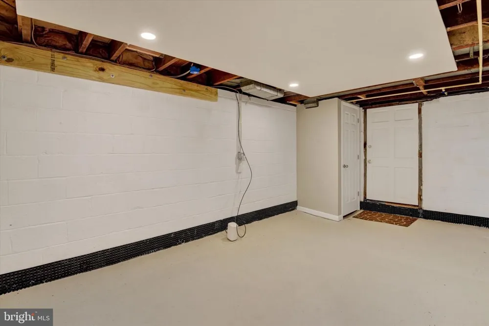 19638 GRAYSTONE ROAD White Hall, MD 21161