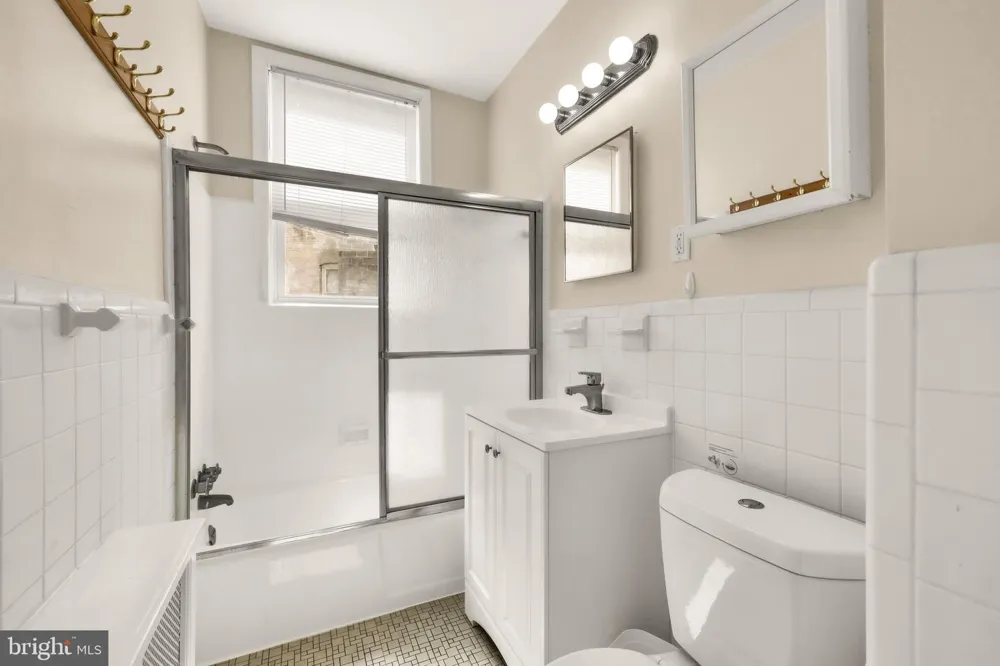 323 MARYLAND AVENUE NE Washington, DC 20002